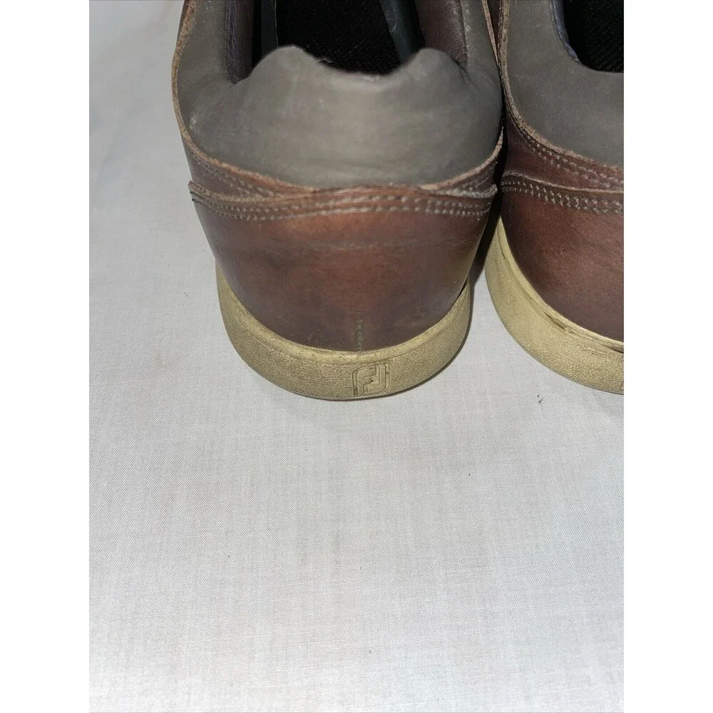 Footjoy Golf Sneaker Mens Size 8.5 M Brown Leather Lace Up Small Plastic Cleats